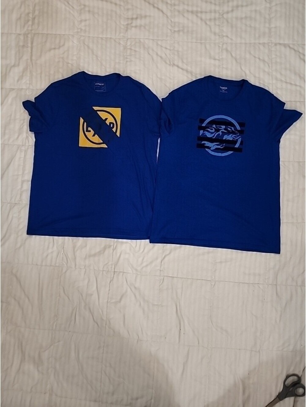 2 Lot Express Quality + Fit Graphic Tee Mens Shirts L/G Blue